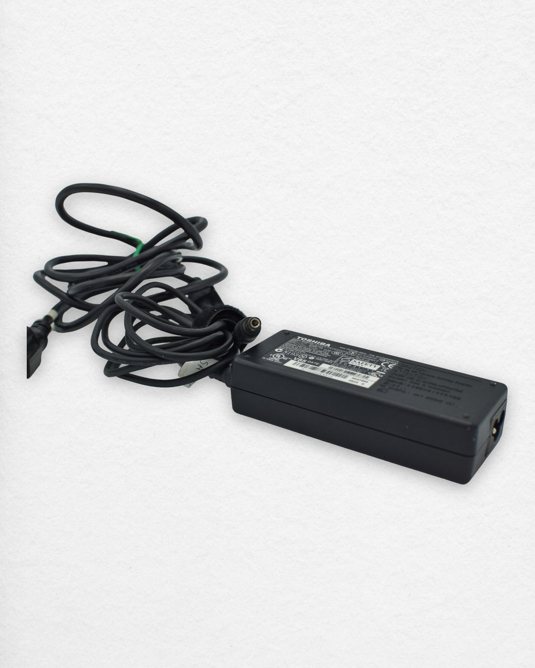 Chargeur Toshiba - Modèle 1 - SUR DEMANDE SEULEMENT