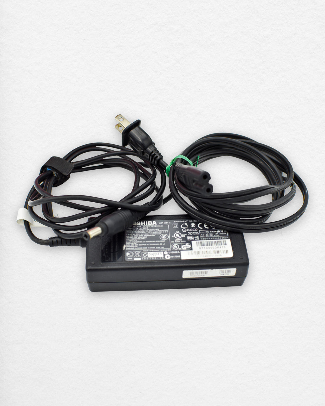 Chargeur Toshiba - Modèle 2 - SUR DEMANDE SEULEMENT